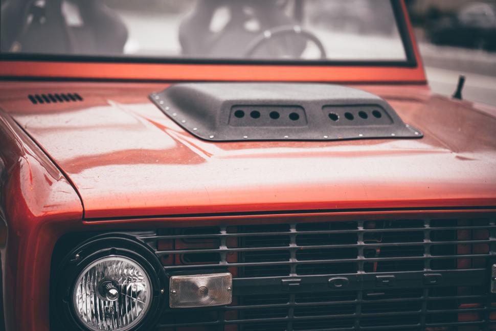 Free Image of Headlight of Car  