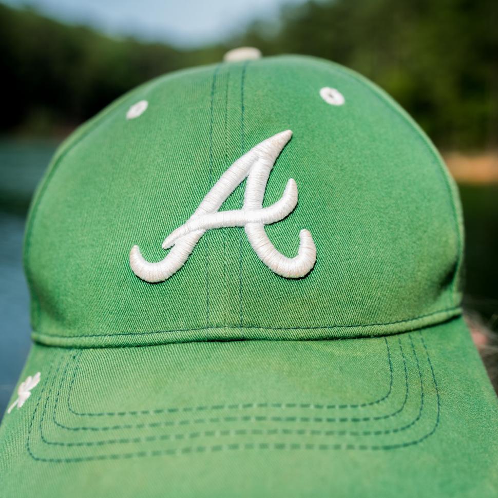 Free Image of Green Cap  