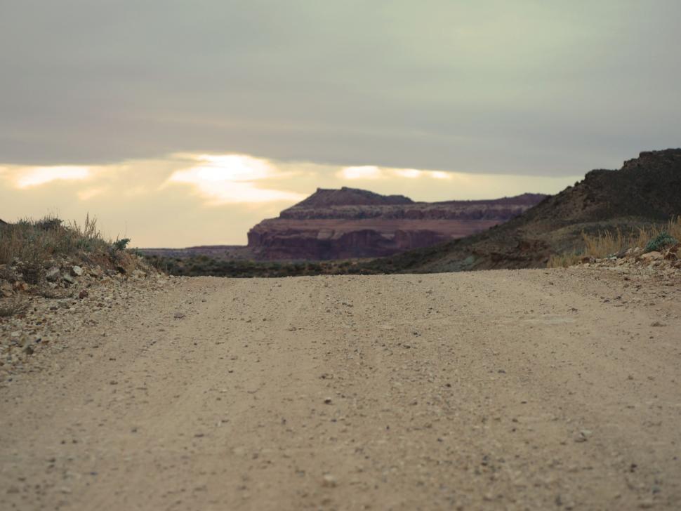 Free Image of Path to mountain  