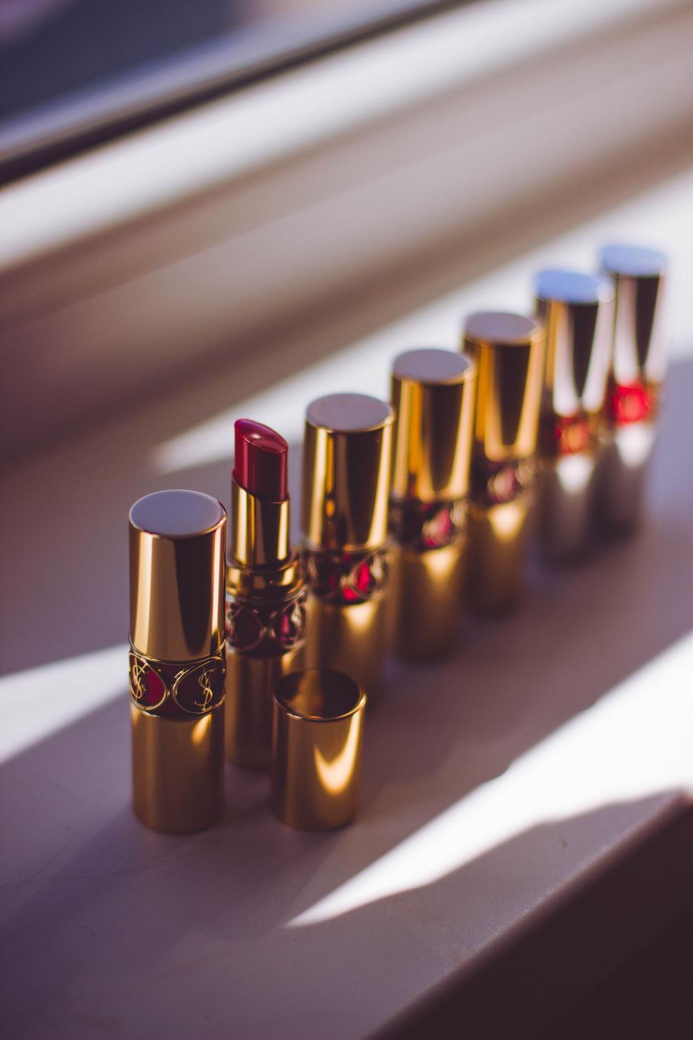 Free Image of Lipstick tubes 