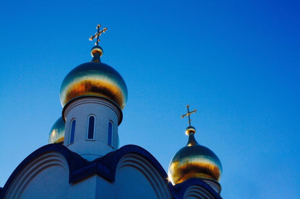 Free Image of Parish St. Mary Magdalene with blue sky  