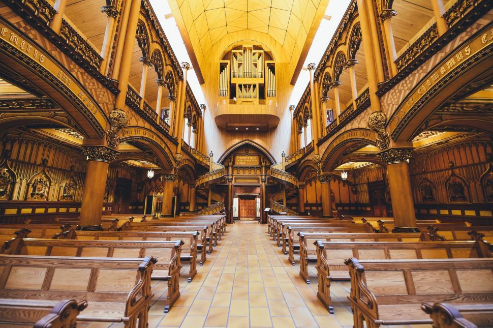Free Image of Inside View of Notre-Dame Basilica of Montreal  