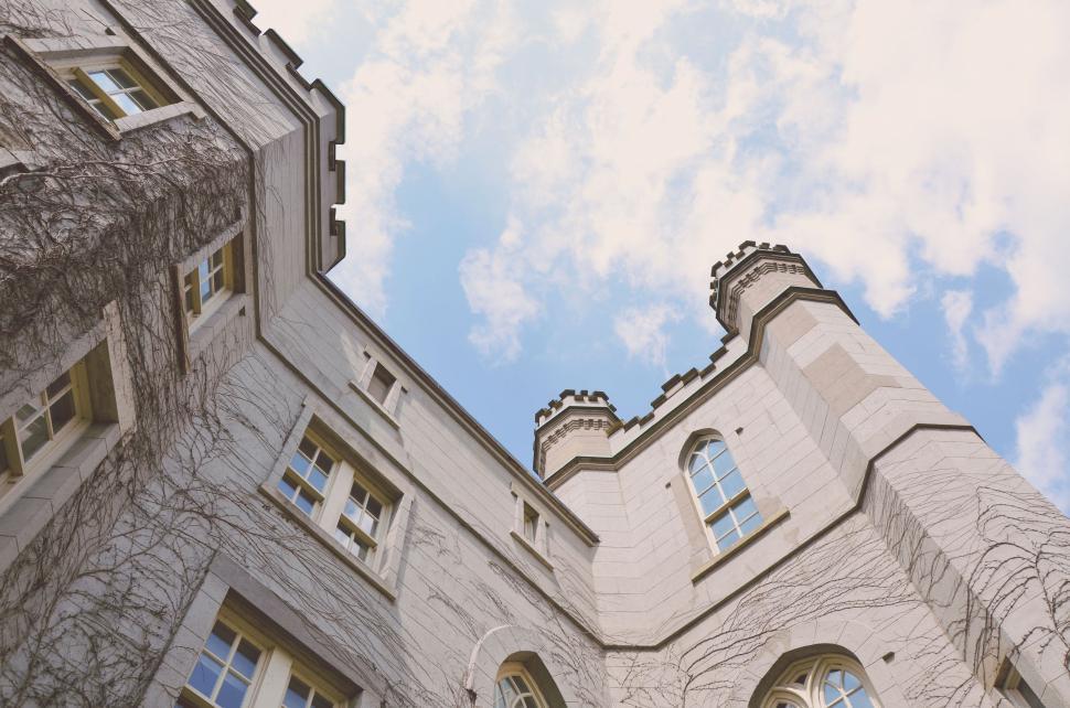 Free Image of The Old Court House - Canada  