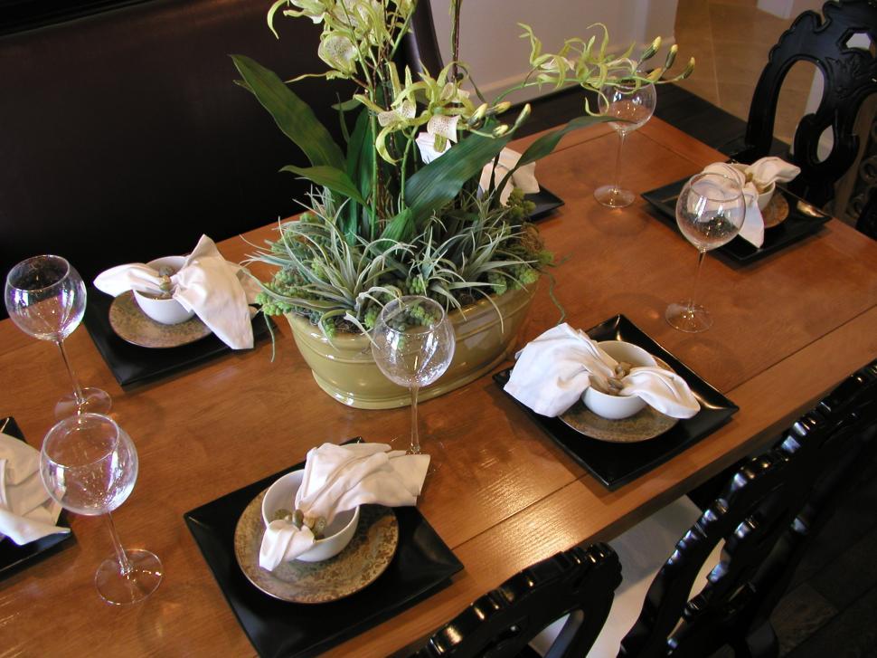 Free Image of Dining Rooms 