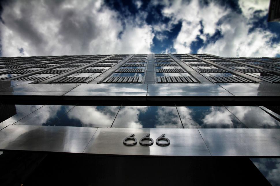 Free Image of 666 Fifth Avenue - Manhattan, New York 