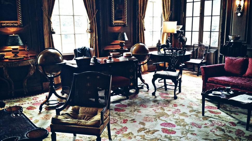 Free Image of Interior of Office with antique furniture 