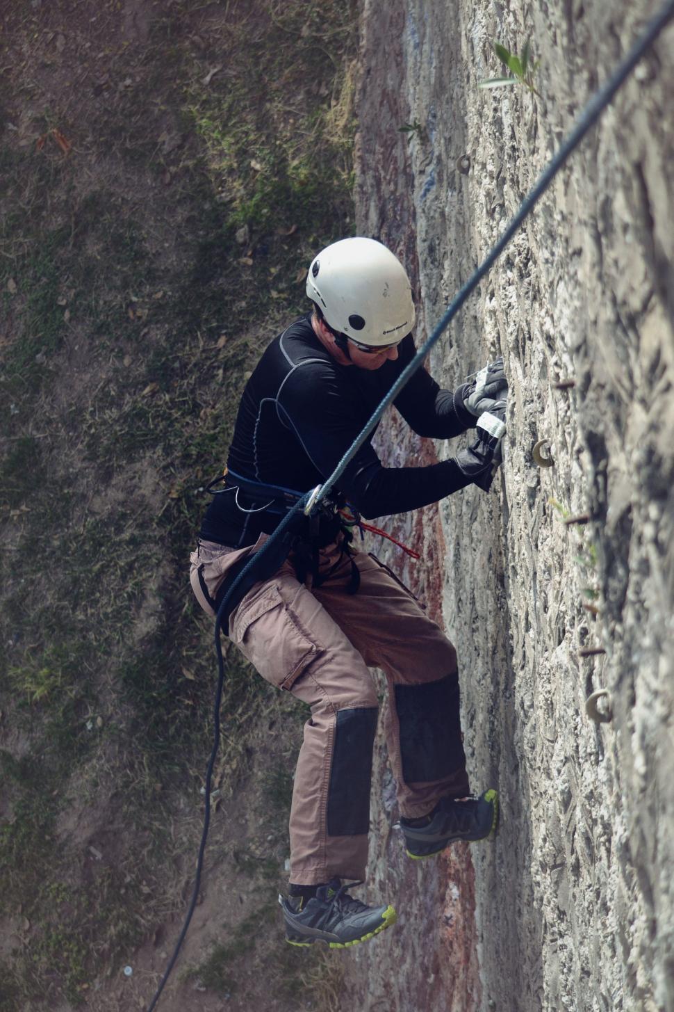 Free Image of Rock Climbing 