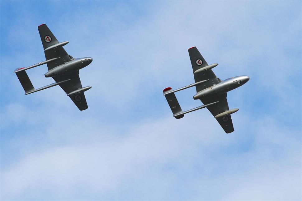 Free Image of Air Force Planes  