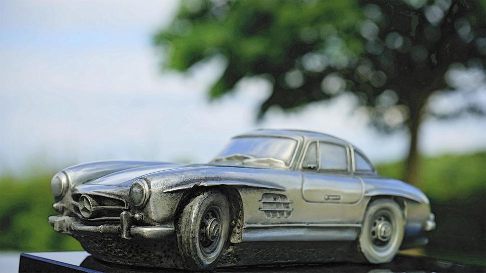 Free Image of Metal Die Cast Car  