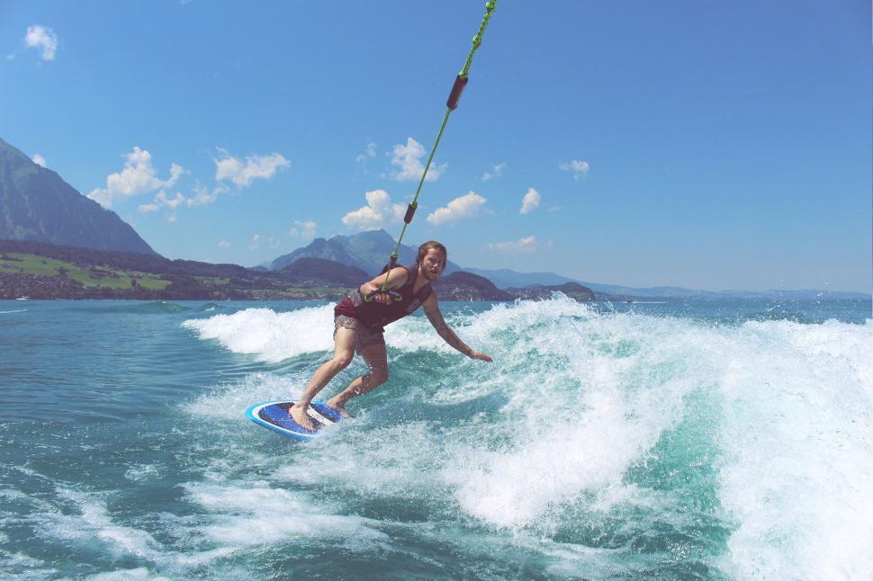Free Image of Man Kitesurfing 