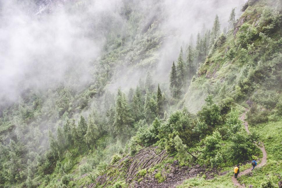Free Image of Fog and Mountains  