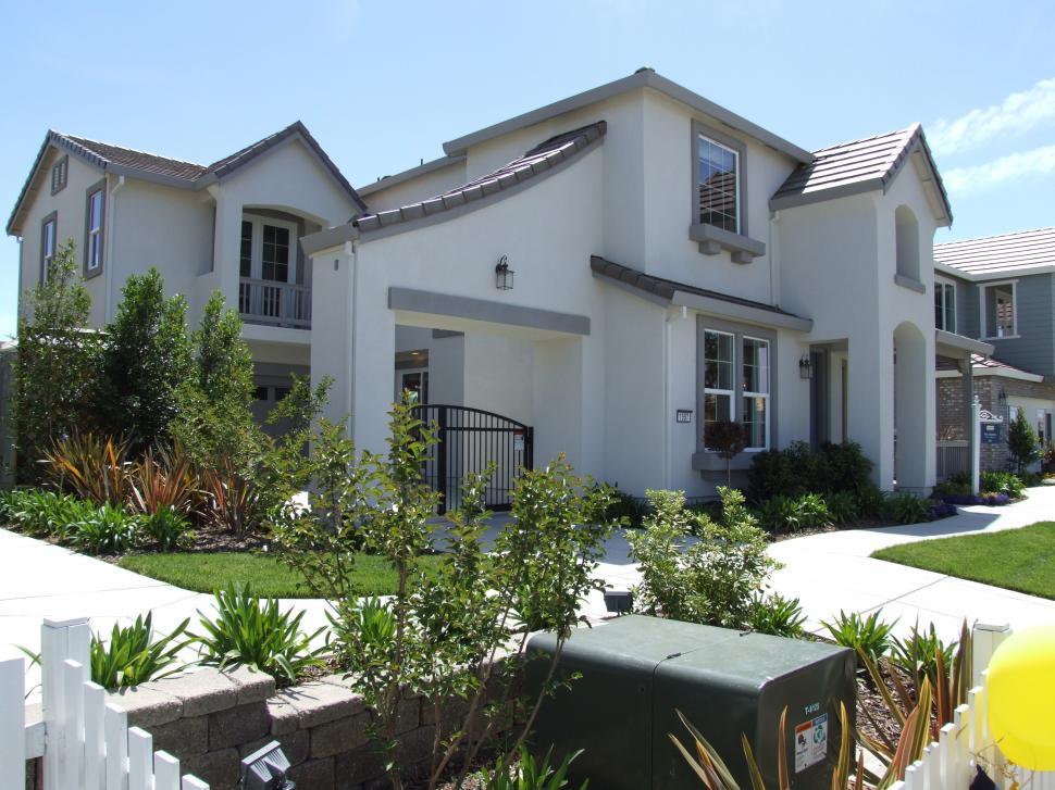 Free Image of Real Estate 