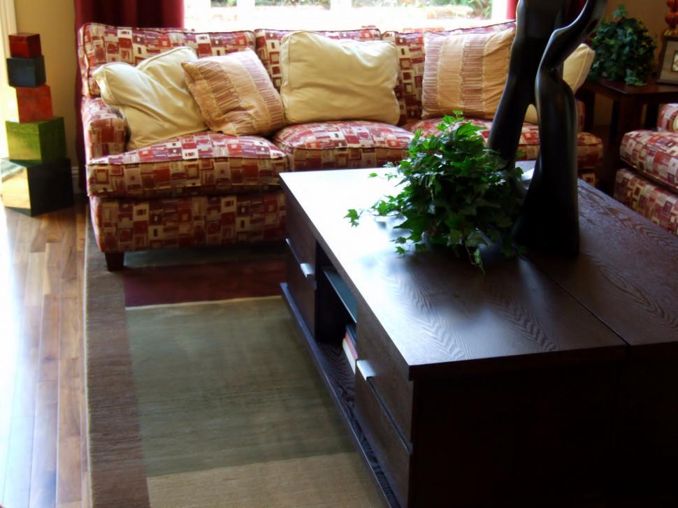 Free Image of Living Rooms 