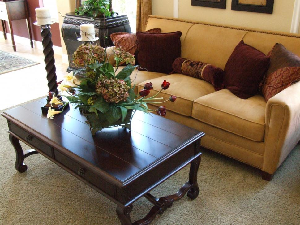Free Image of Living Rooms 