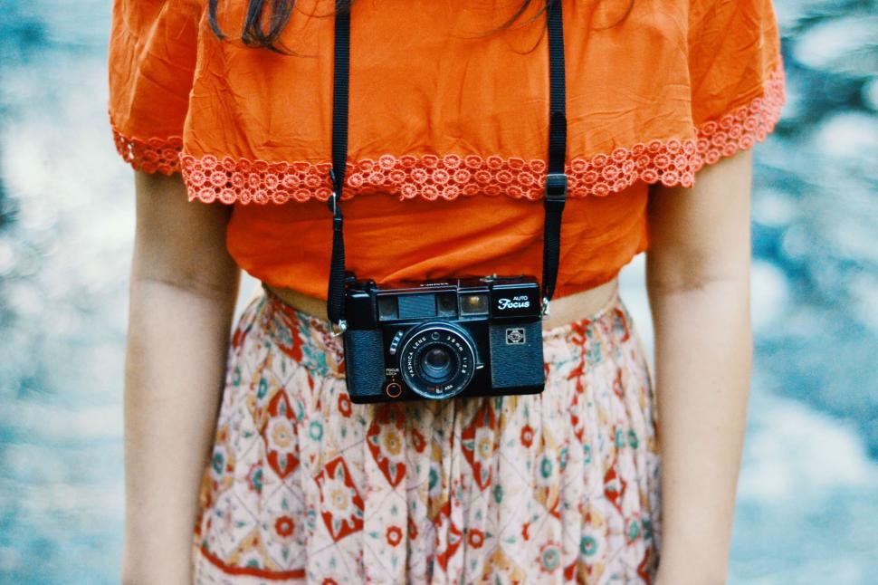 Free Image of Hanging Camera  