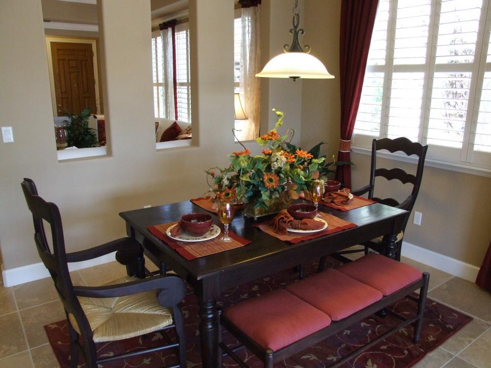 Free Image of Dinning Rooms 