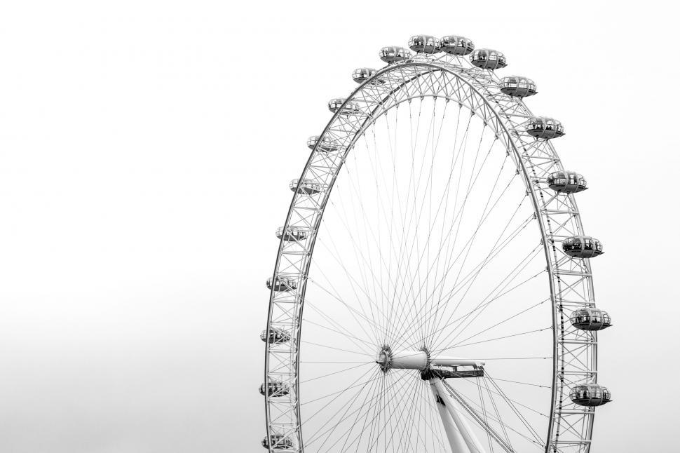 Free Image of Ferris wheel and white sky  