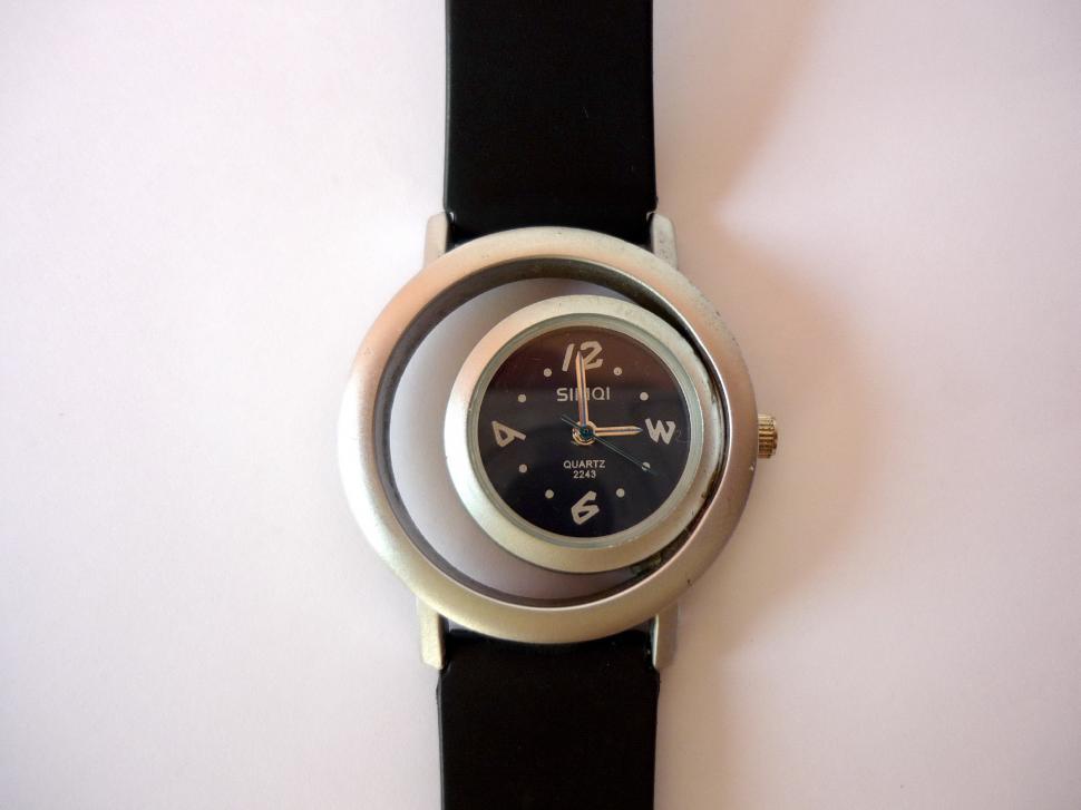 Free Image of Wrist Watch 