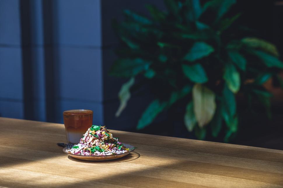 Free Image of Beer and food 