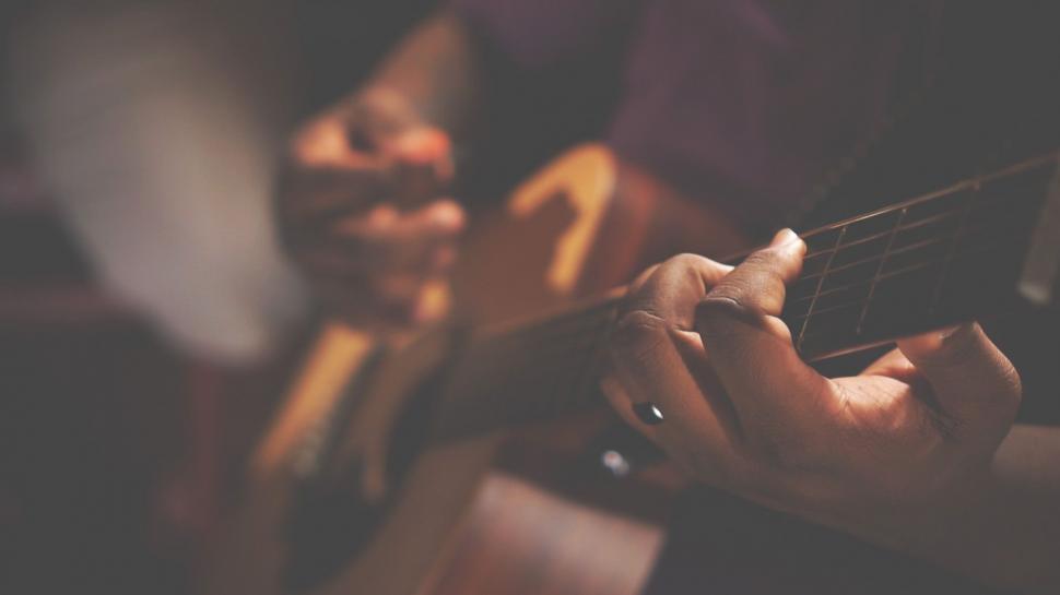 Free Image of Fingers on Guitar  