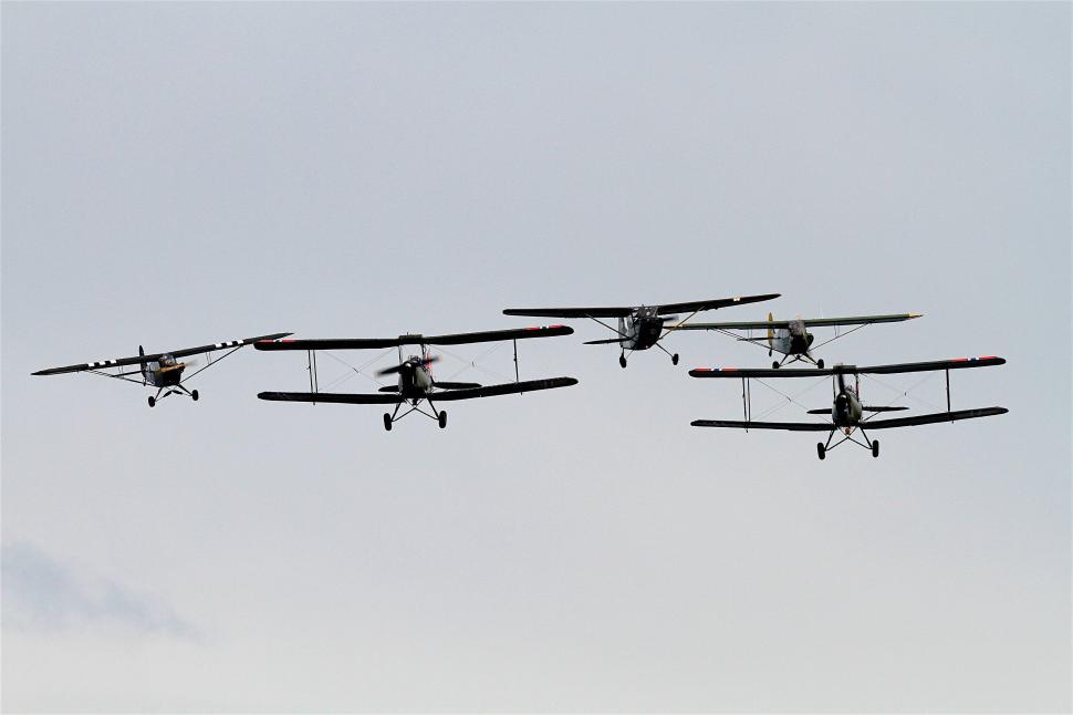 Free Image of Vintage military planes 