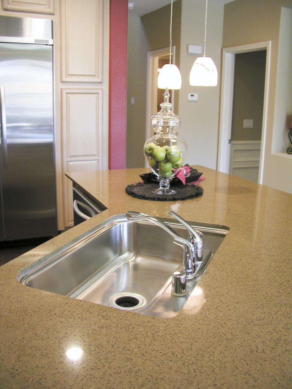 Free Image of Kitchens 
