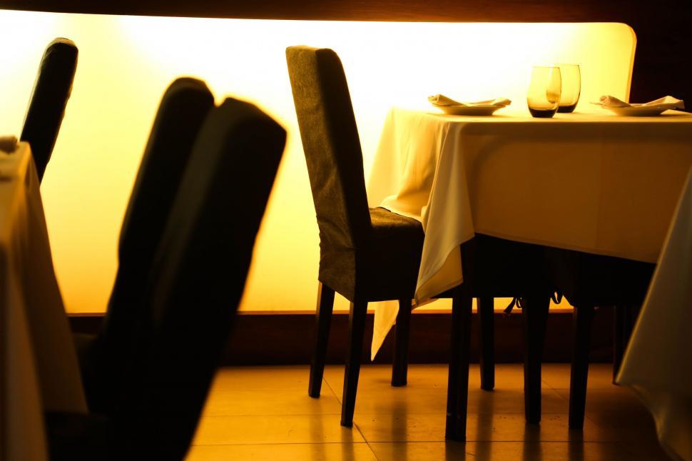 Free Image of Chairs in Restaurant 
