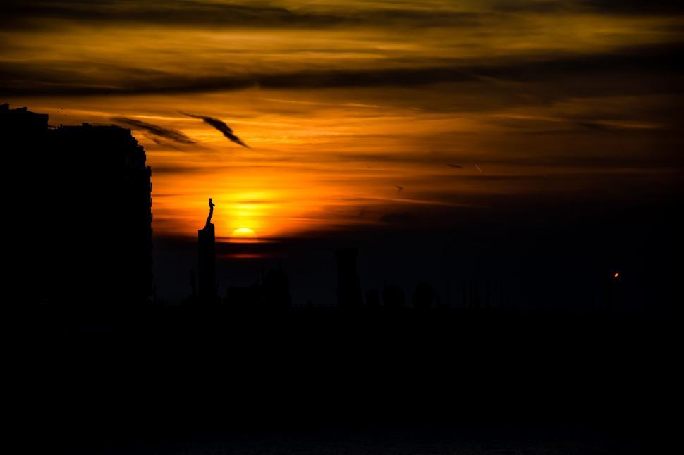 Free Image of Dark Golden Sunset 