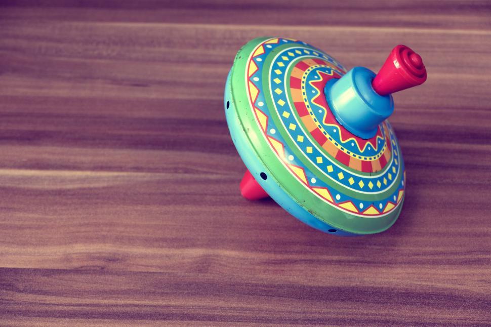 Free Image of Spinning top 
