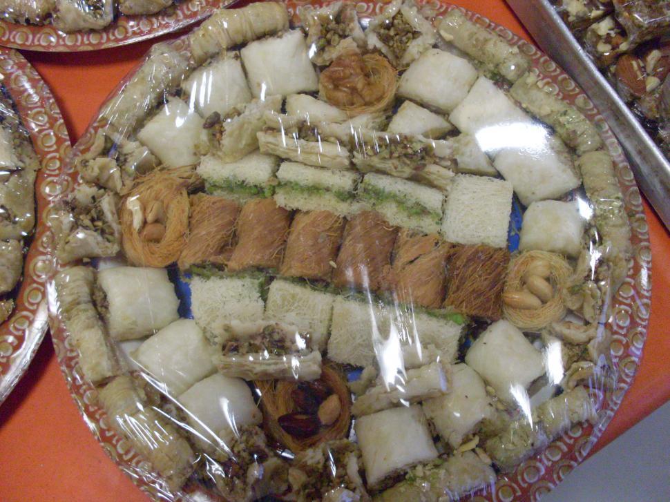 Free Image of arabic sweets 