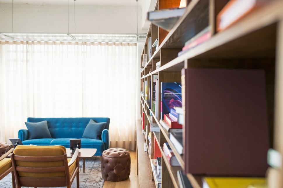 Free Image of Modern Living Room  