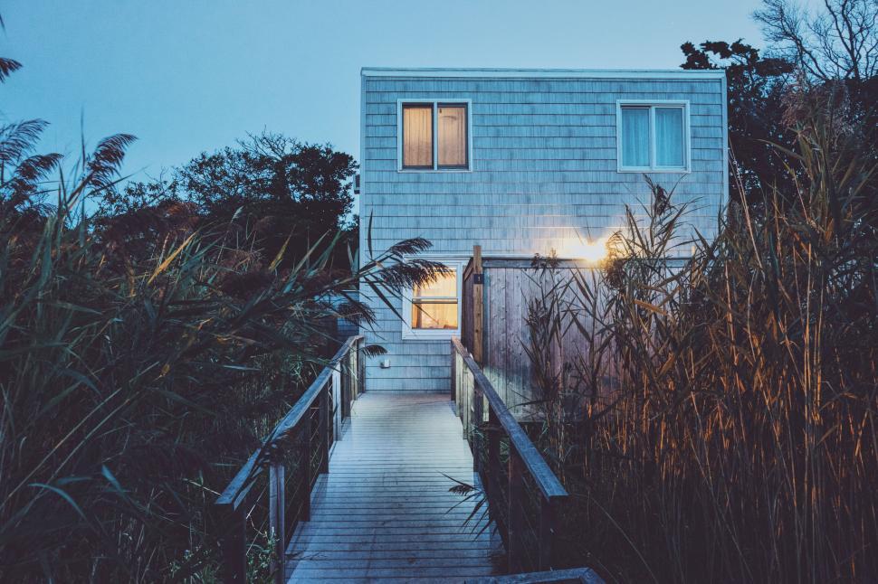 Free Image of House with Night Lights 