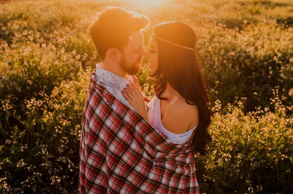 Free Image of Romantic Couple and Sun glare 