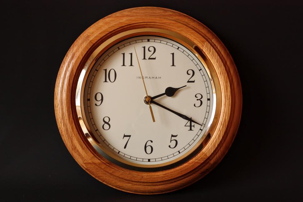 Free Image of Wall Clock  