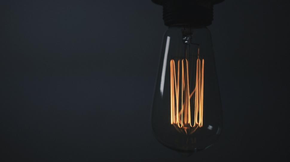 Free Image of Incandescent light bulb 