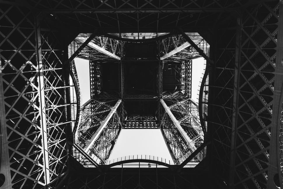 Free Image of Eiffel Tower from directly underneath 