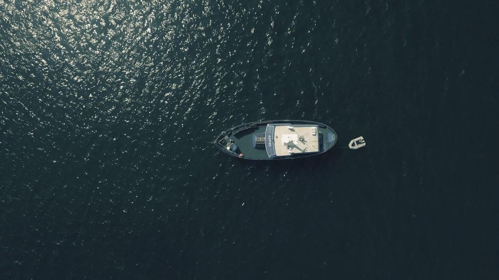 Free Image of Boat in Sea from Above  