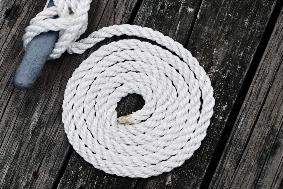 Free Image of Nautical Rope  