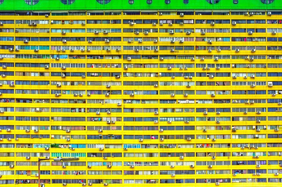 Free Image of Yellow Building  