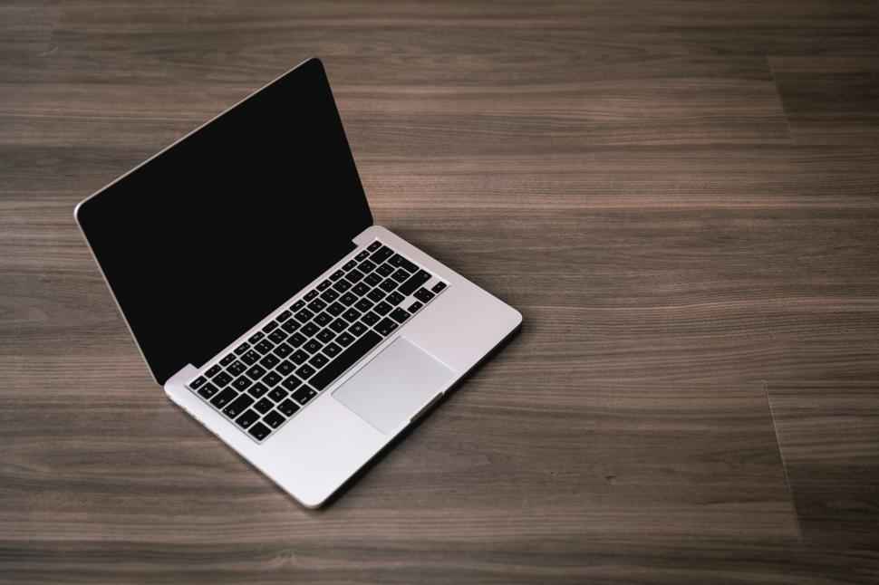 Free Image of Laptop on table  