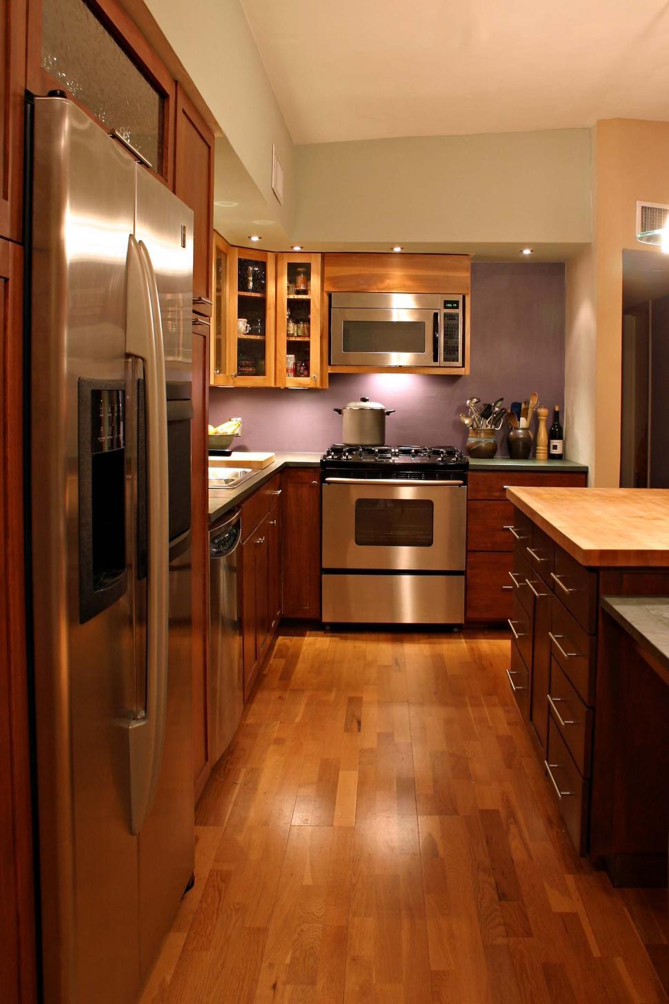 Free Image of A modern kitchen 