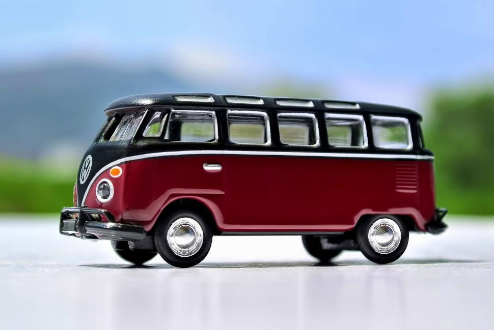 Free Image of Van Car - Miniature  