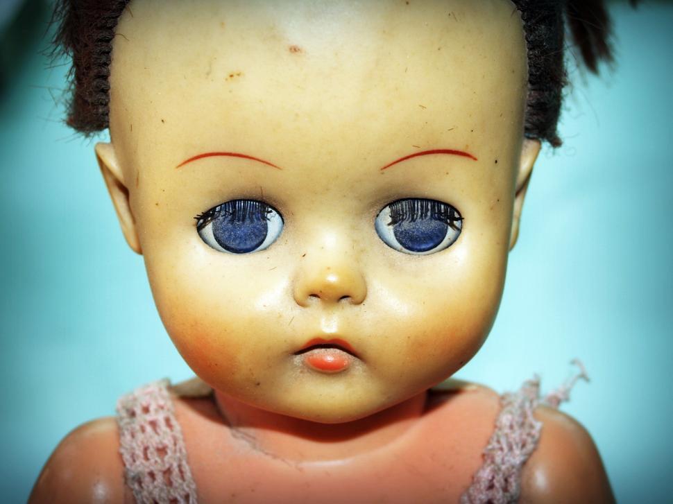 Free Image of Doll Face  