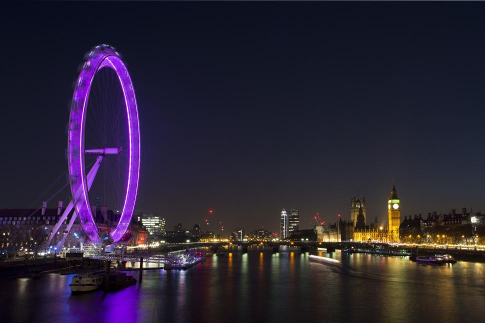 Free Image of Night View of London Eye  