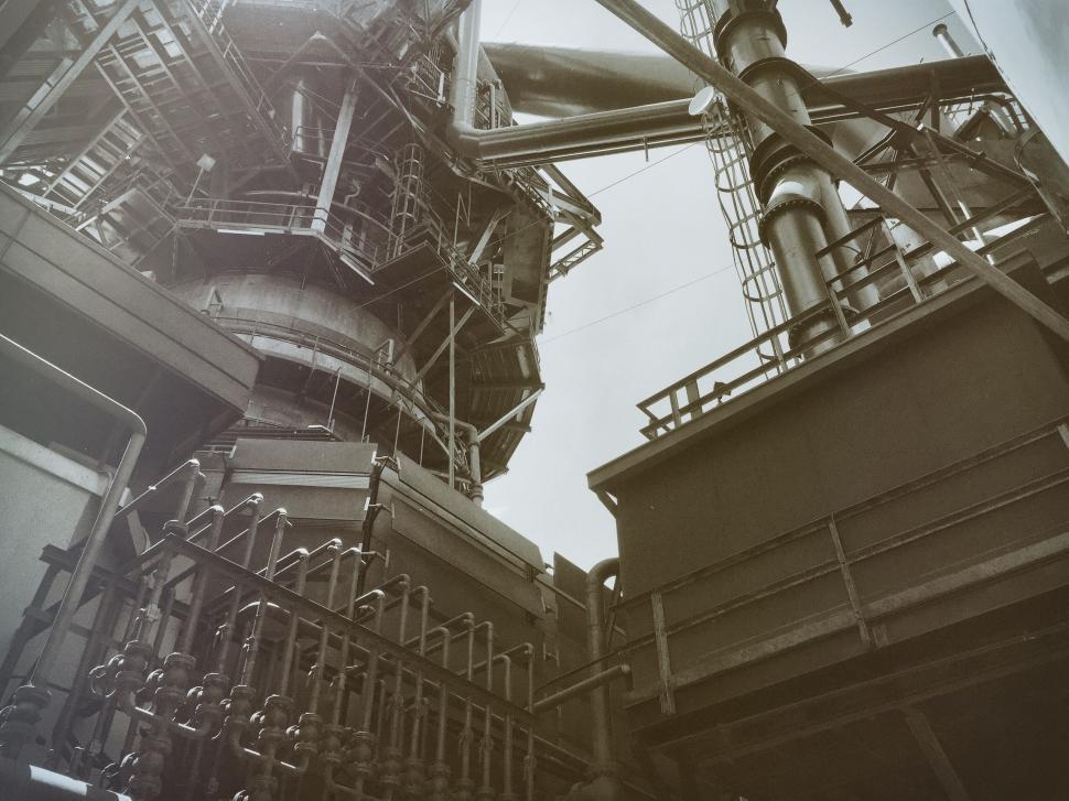 Free Image of Industrial factory 