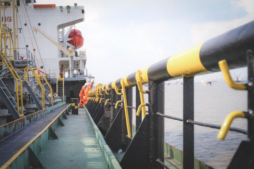 Free Image of Oil Tanker Ship  