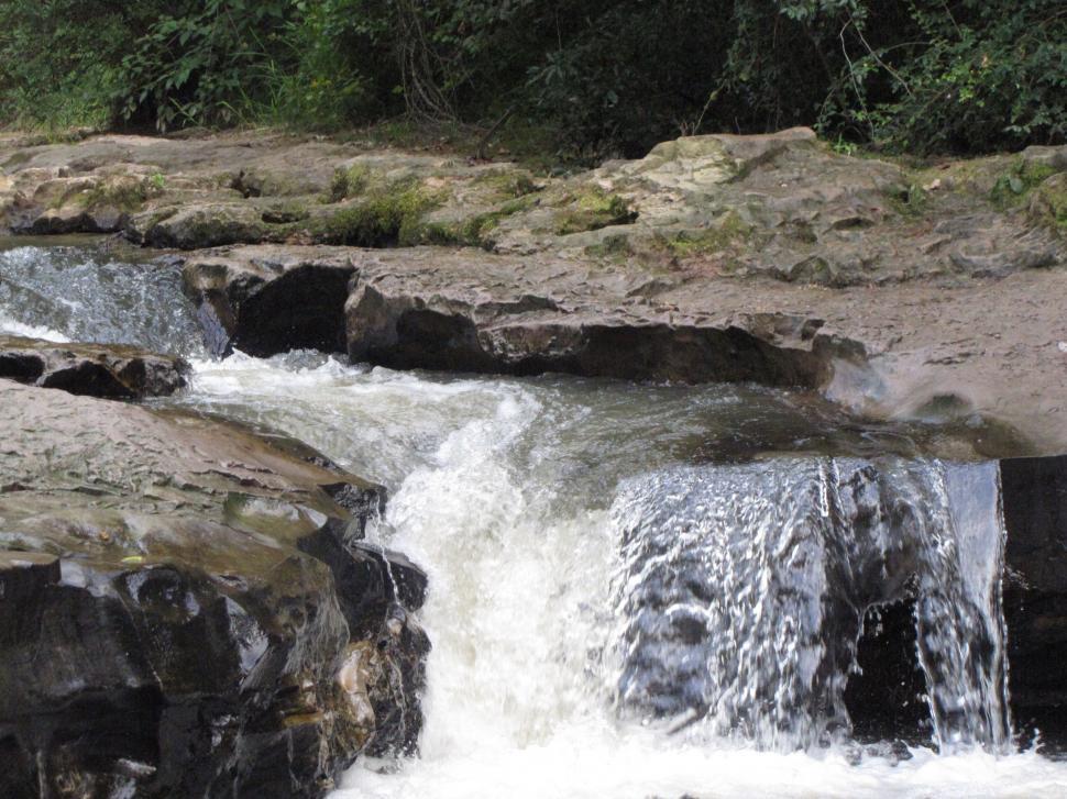 Free Image of Merit Falls  