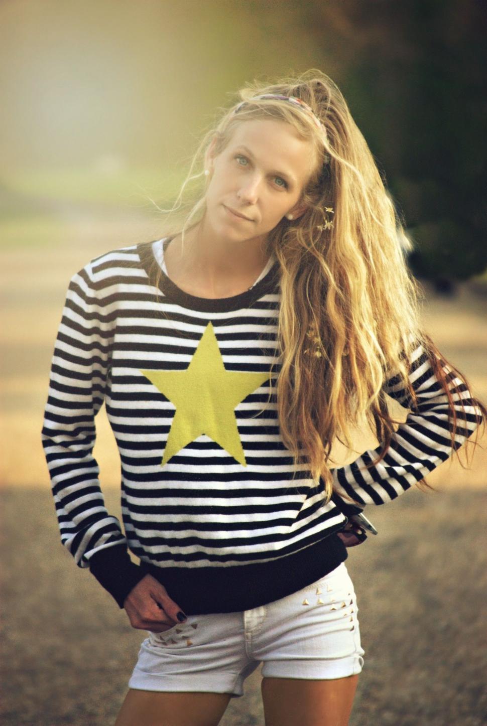 Free Image of Young Woman With Blonde Hair - Looking at camera  