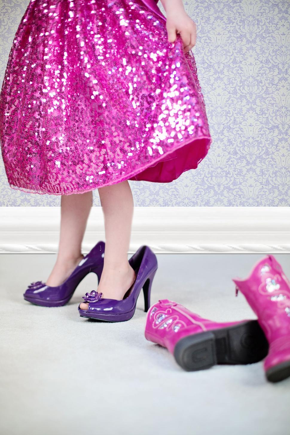 Free Image of Little Girl in Glittering Pink Dress  