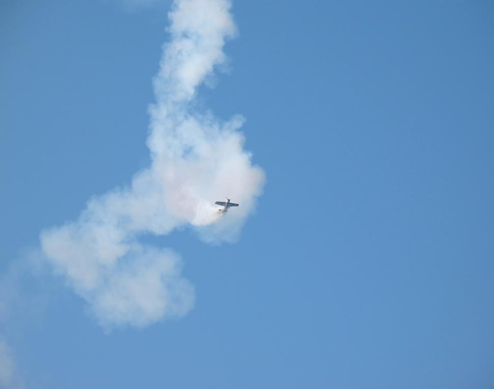 Free Image of Aerobatic team making loopings in the air 